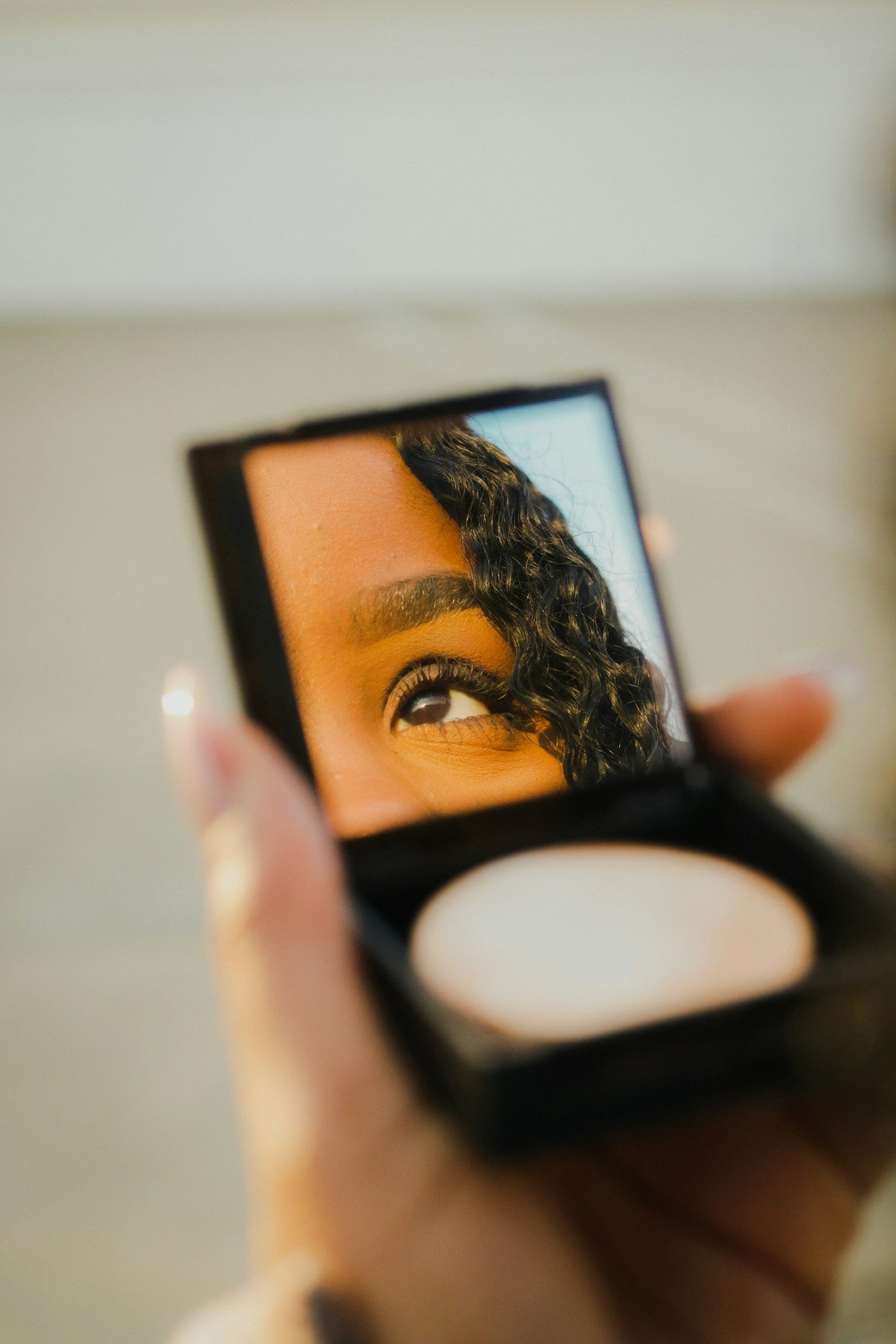 Cosmetics & Make Up