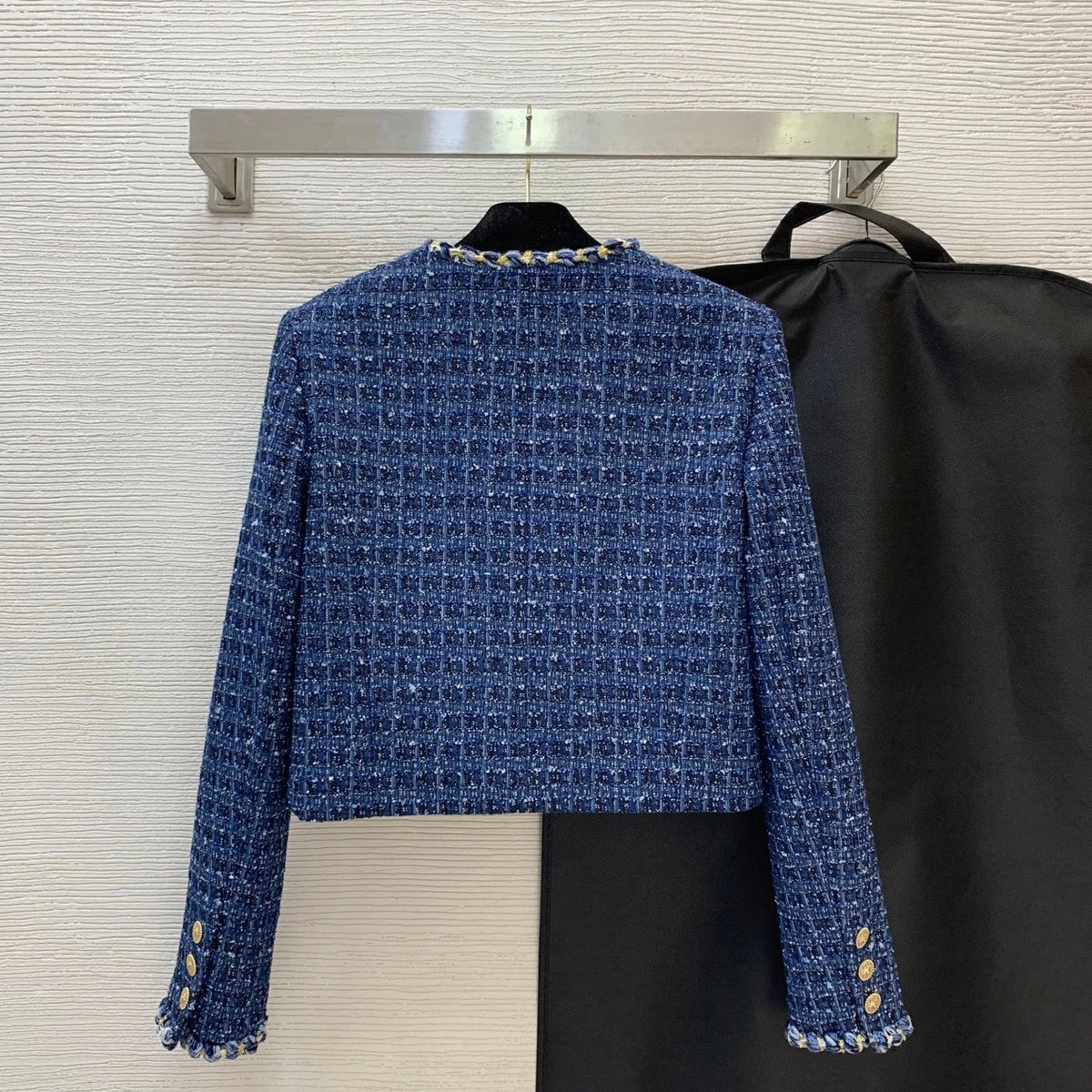 2026 Women Tweed Jacket Cropped Round Neck Long Sleeve Hem Metal Chain Braided Trim Gold Relief Buttons