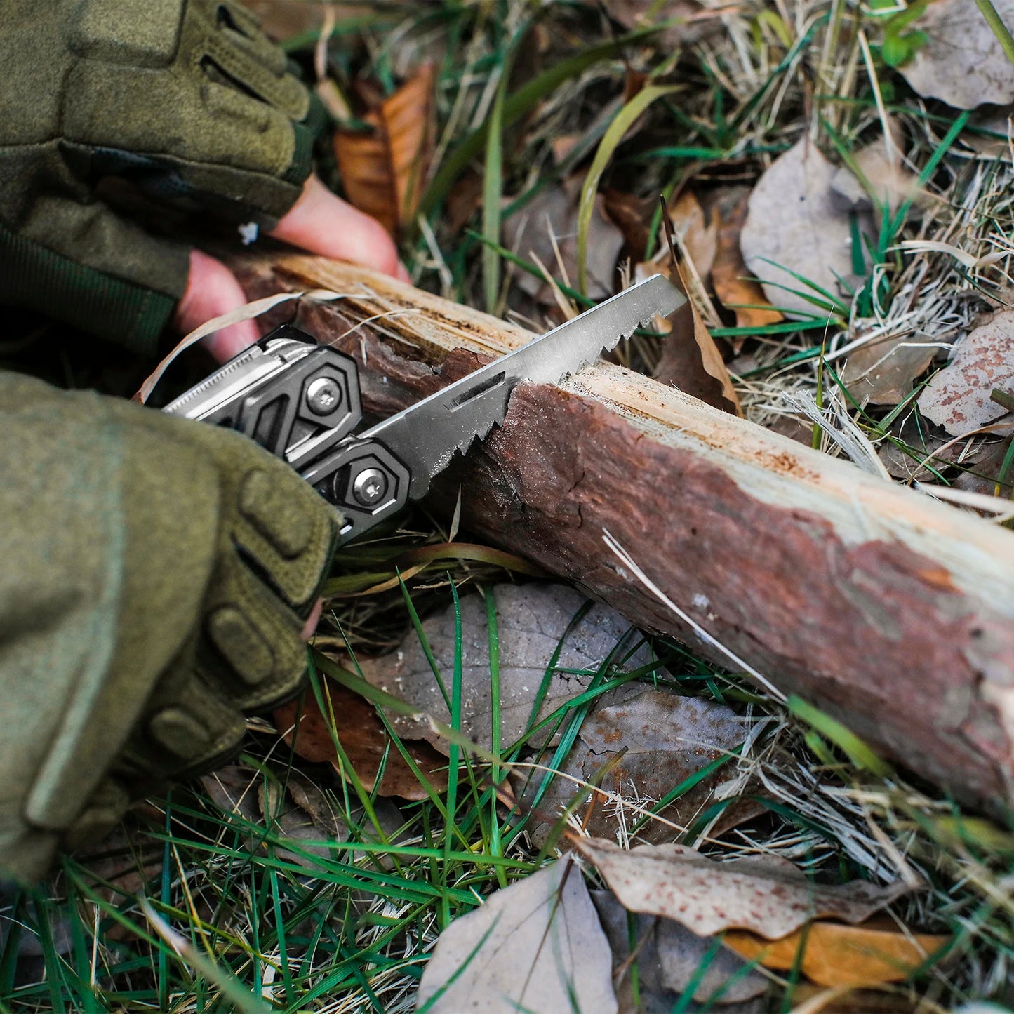 Mossy Oak 21 In 1 Multi Function Pliers Knife With Sheath