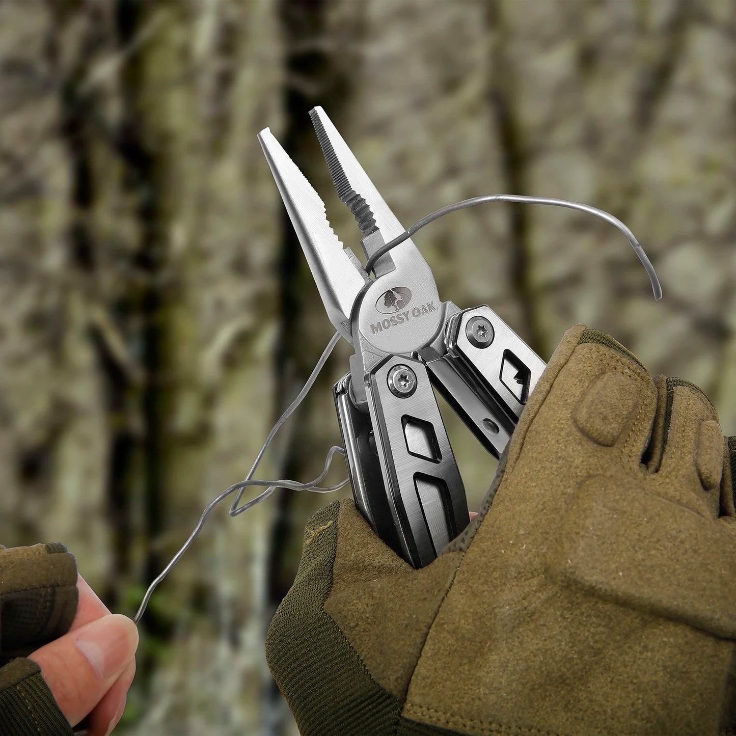 Mossy Oak 21 In 1 Multi Function Pliers Knife With Sheath