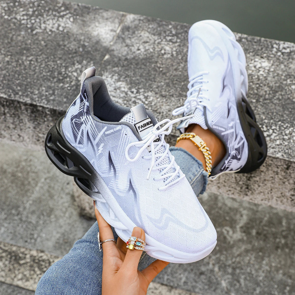 Women Casual Sports Shoes Breathable Lightweight Sneakers