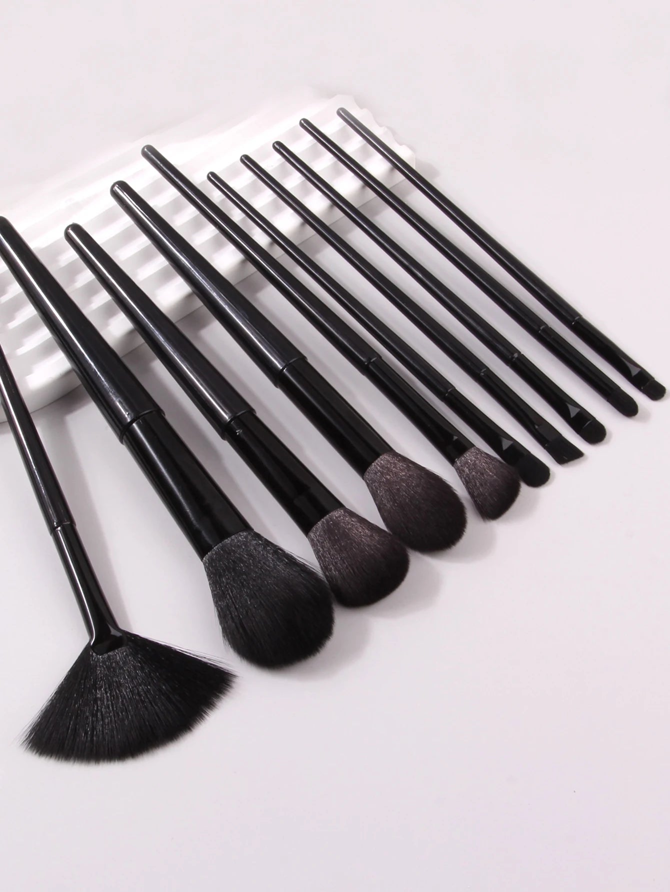 High Quality 10 Piece Soft Bristle Makeup Brush Set