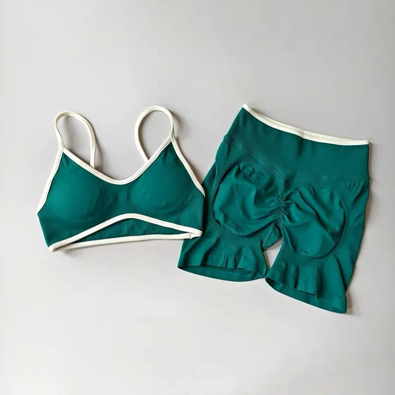 Color Blocked Bra, Seamless Tight Fitting Peach Hip Lifting Sports Shorts, Running And Fitness Pants, Women's Yoga Set