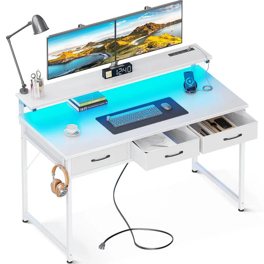 Hign-concerned Computer Desk With USB Ports And Led Lights