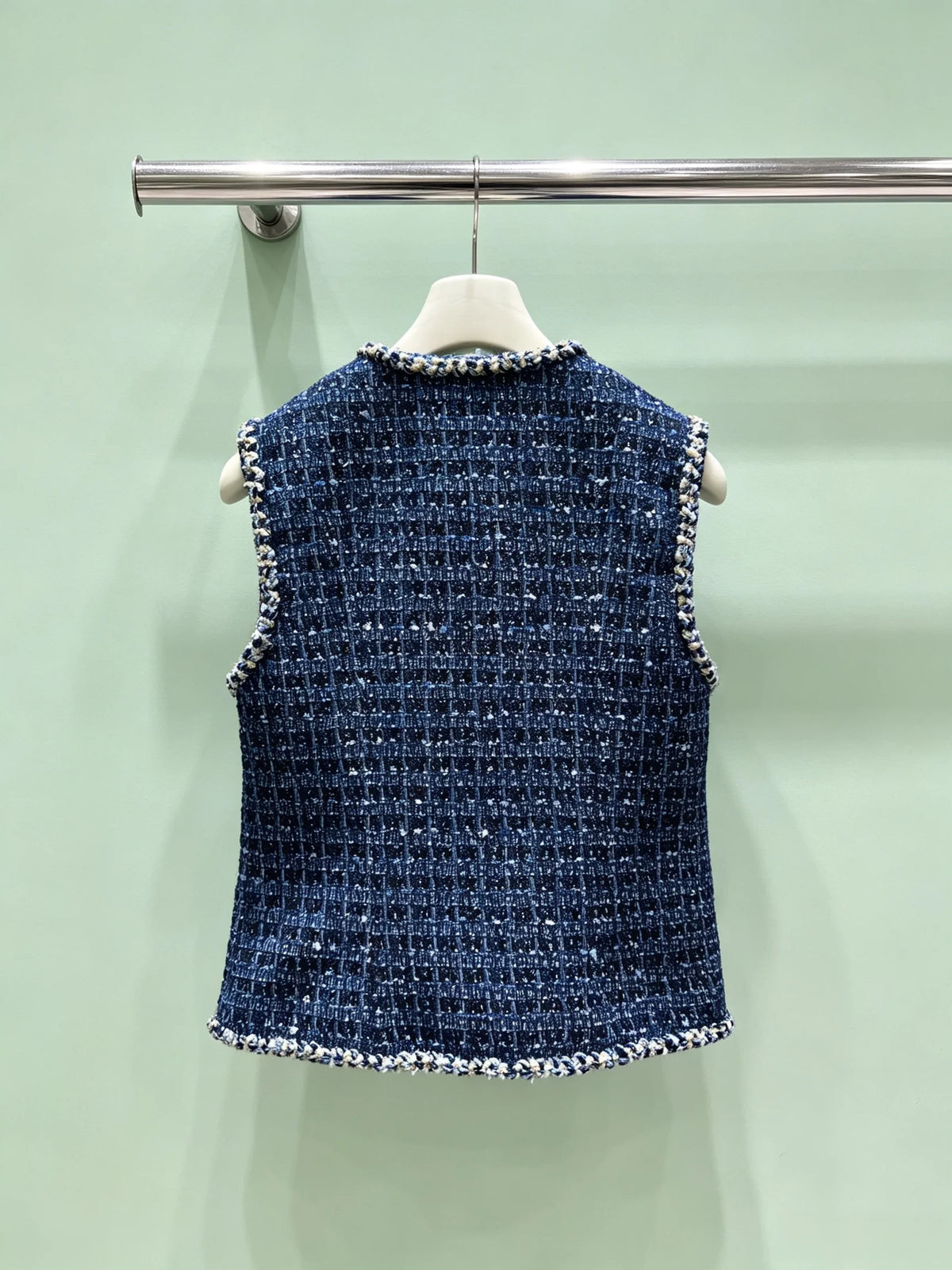 2026 Women Tweed Vest Round Neck Color‑Blend Fabric Knitted Fringe Trim Embossed Metal Buttons Pockets Outerwear