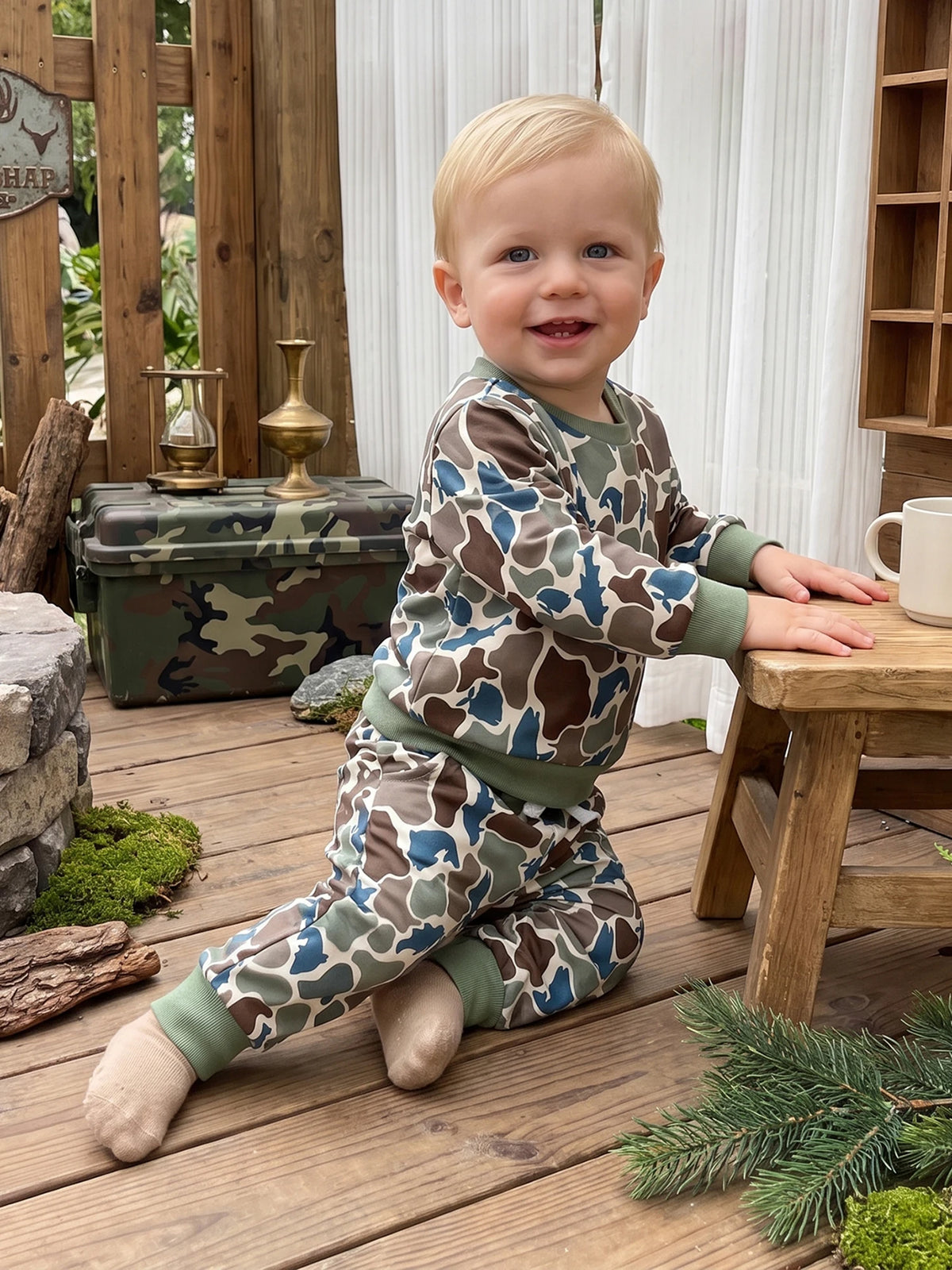 Baby Girls Camo Print Sweatshirt And Pants Outfit Set