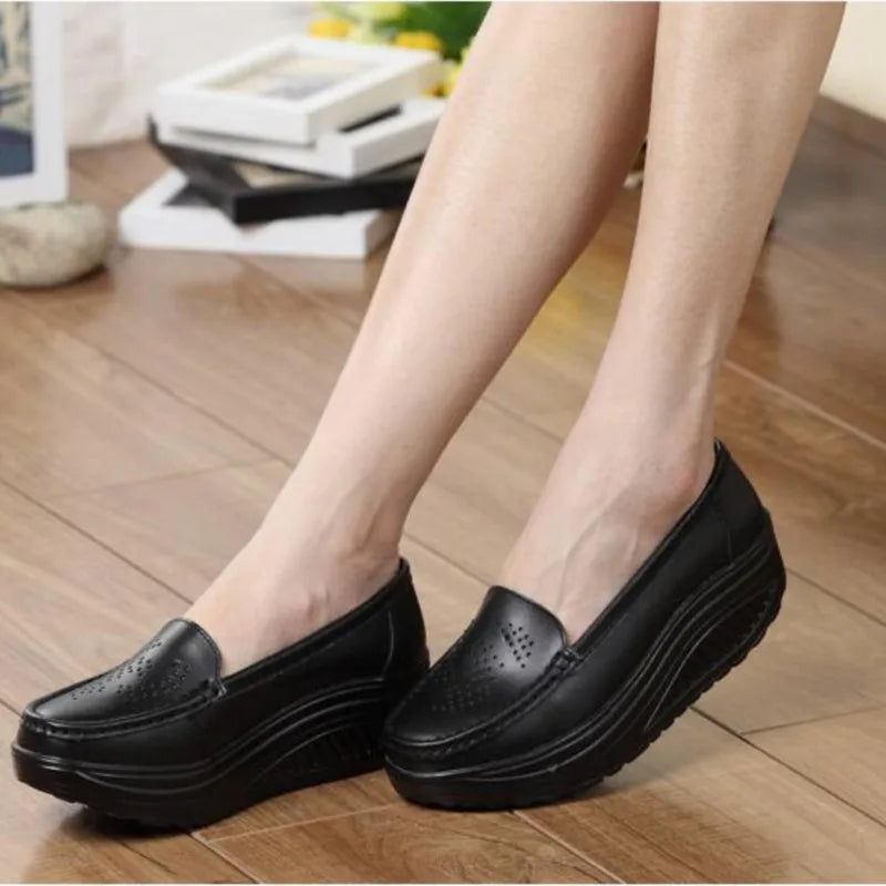 QUNSHENGRUI Women Leather Nursing Shoes Comfortable Work Shoes