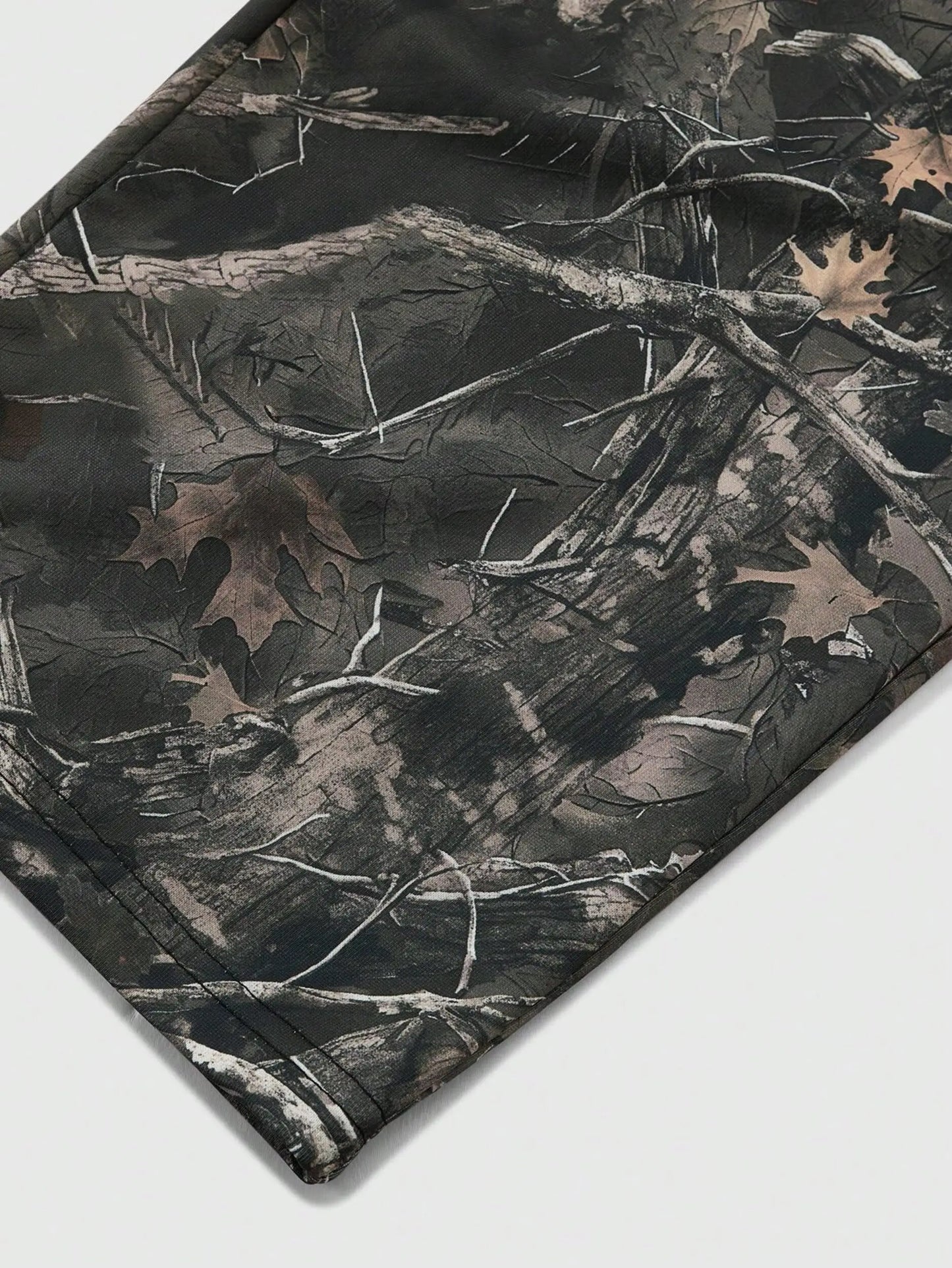 NONECN Men's Camouflage Leaf Patchwork Sweatpants With Pockets