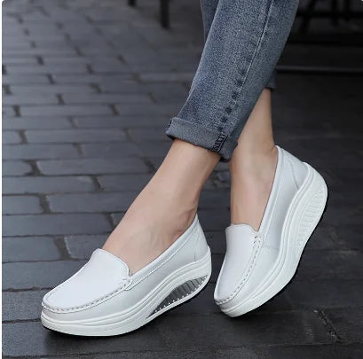 QUNSHENGRUI Women Leather Nursing Shoes Comfortable Work Shoes