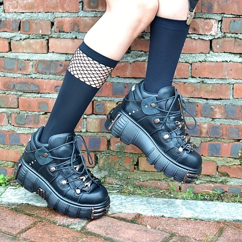 Women Thick Platform Sneakers With Metal Decoration Lace Up Punk