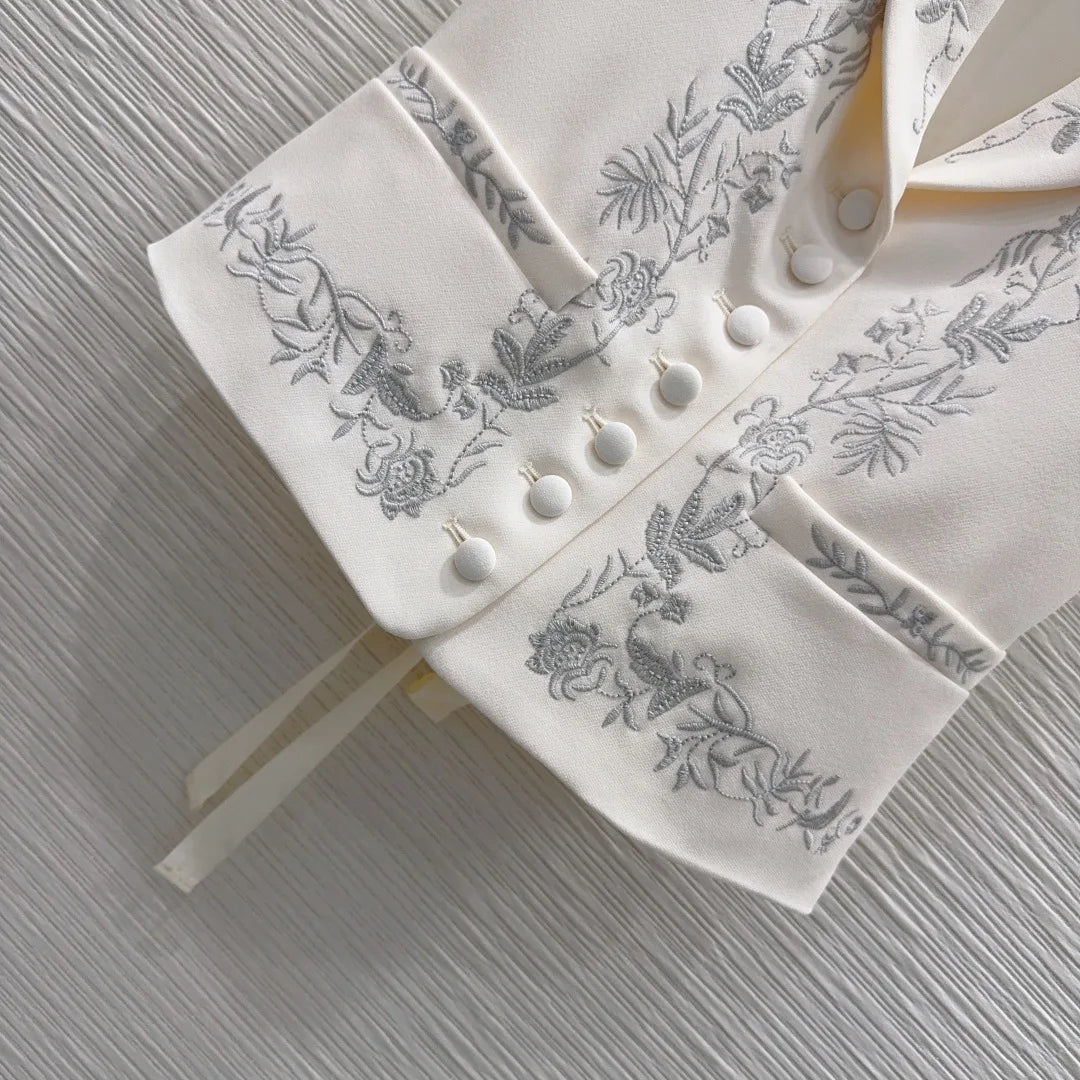 Womens Sleeveless Button Up Lapel Collar Embroidered Vest Spring Summer