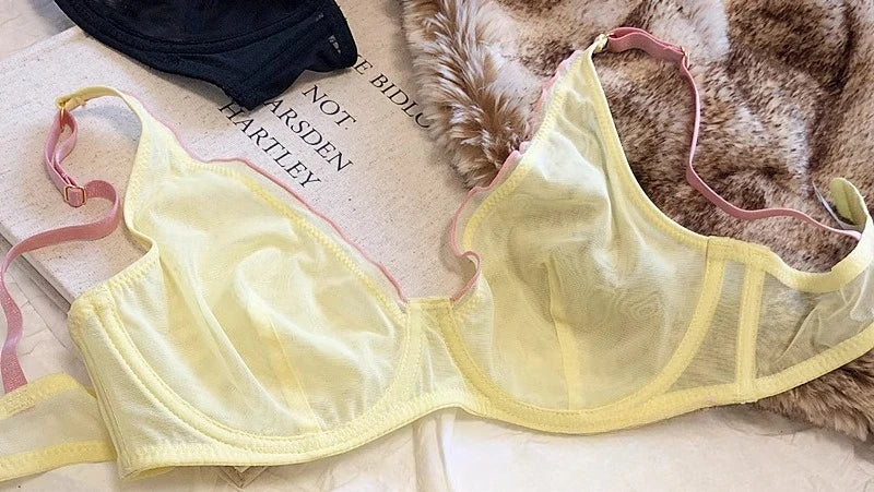 Moyiusu Minimiser Underwire Bra Set With Mesh Lace