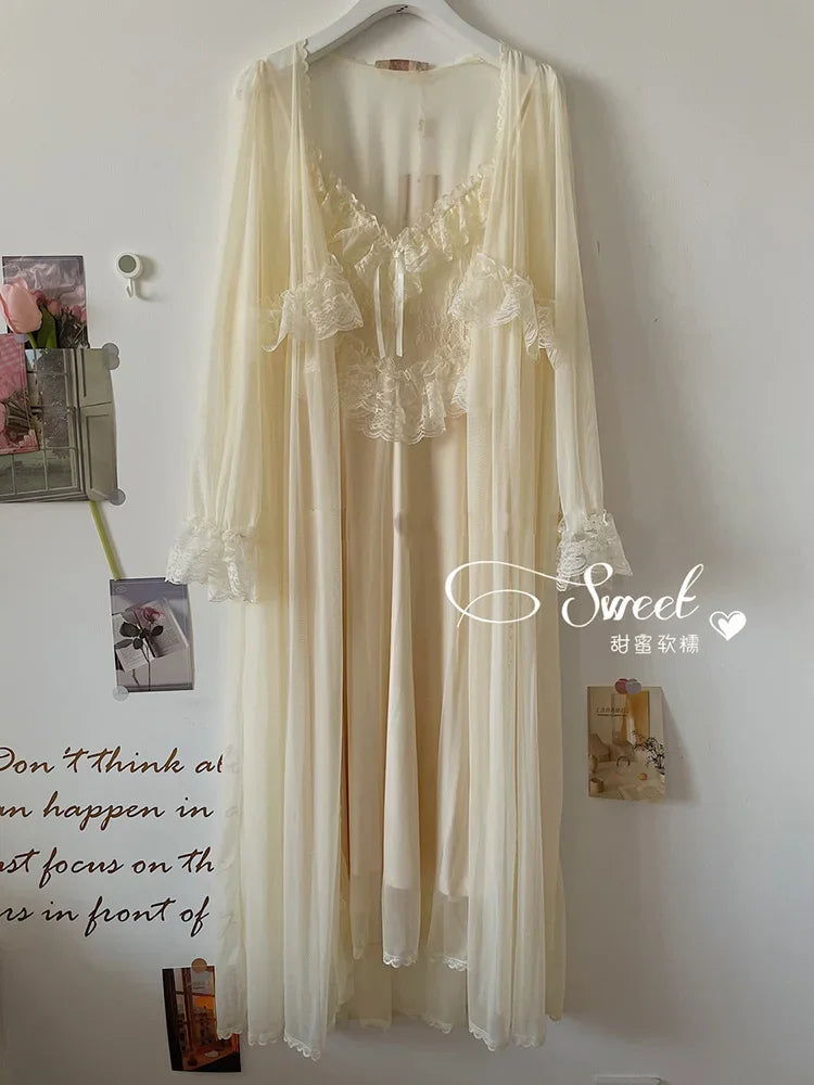 Vintage Princess Style Tulle Mesh Women's Nightgown With Ruffles