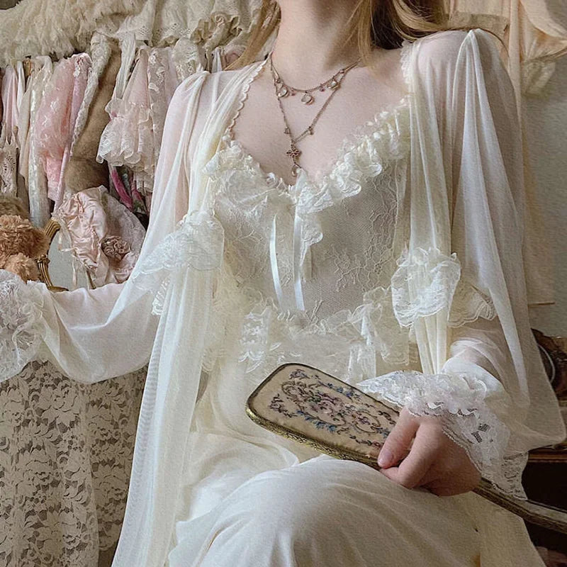 Vintage Princess Style Tulle Mesh Women's Nightgown With Ruffles