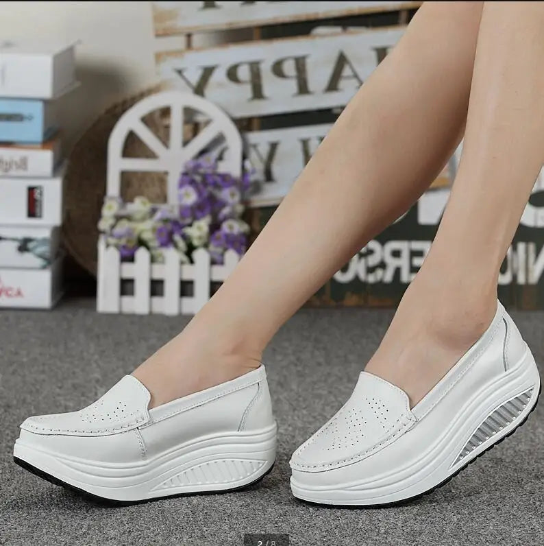QUNSHENGRUI Women Leather Nursing Shoes Comfortable Work Shoes
