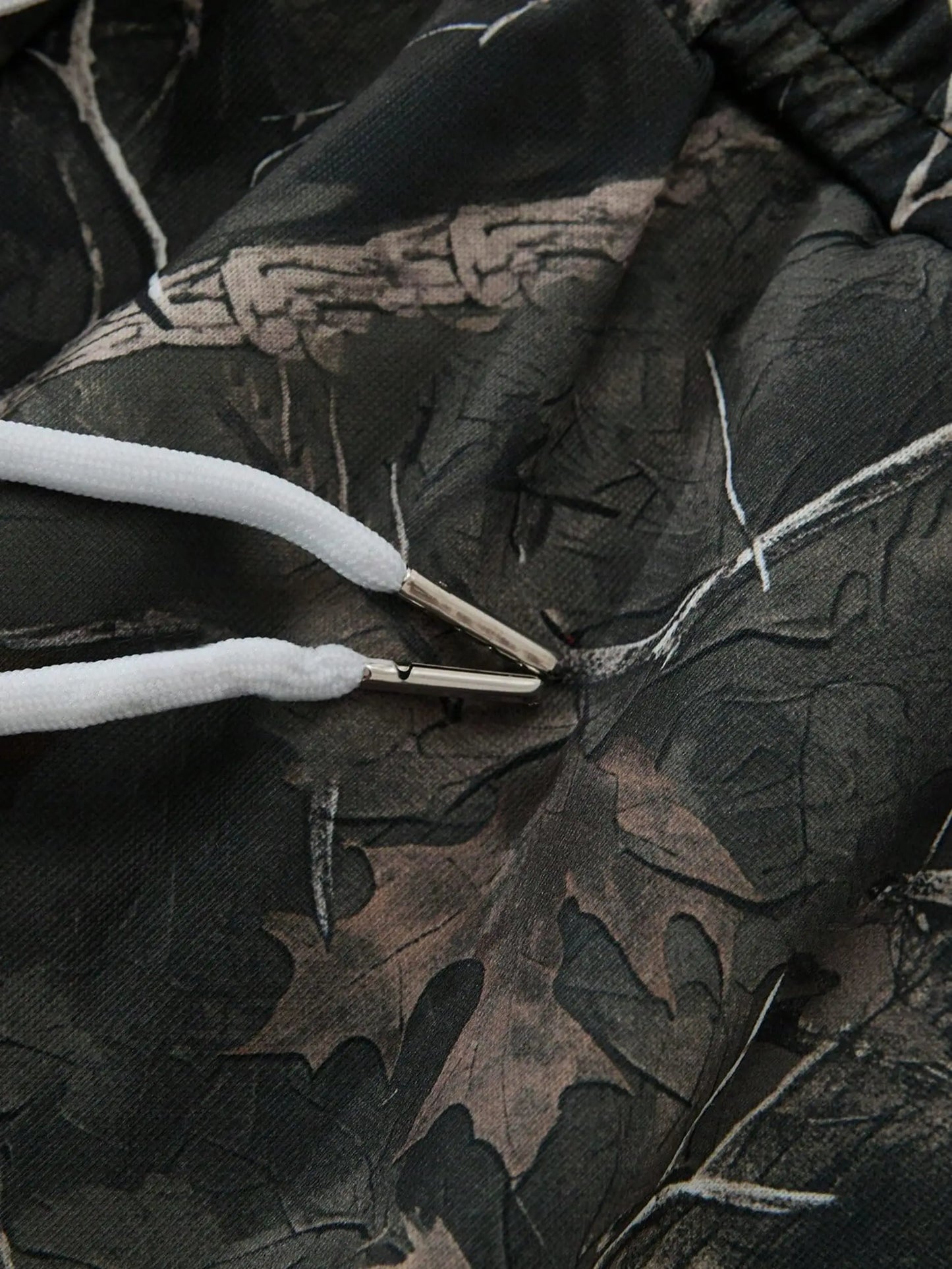 NONECN Men's Camouflage Leaf Patchwork Sweatpants With Pockets