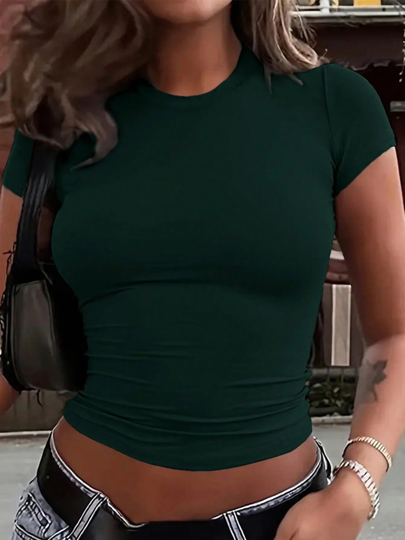 Womens Fitted Short Sleeve Round Neck Casual T Shirt